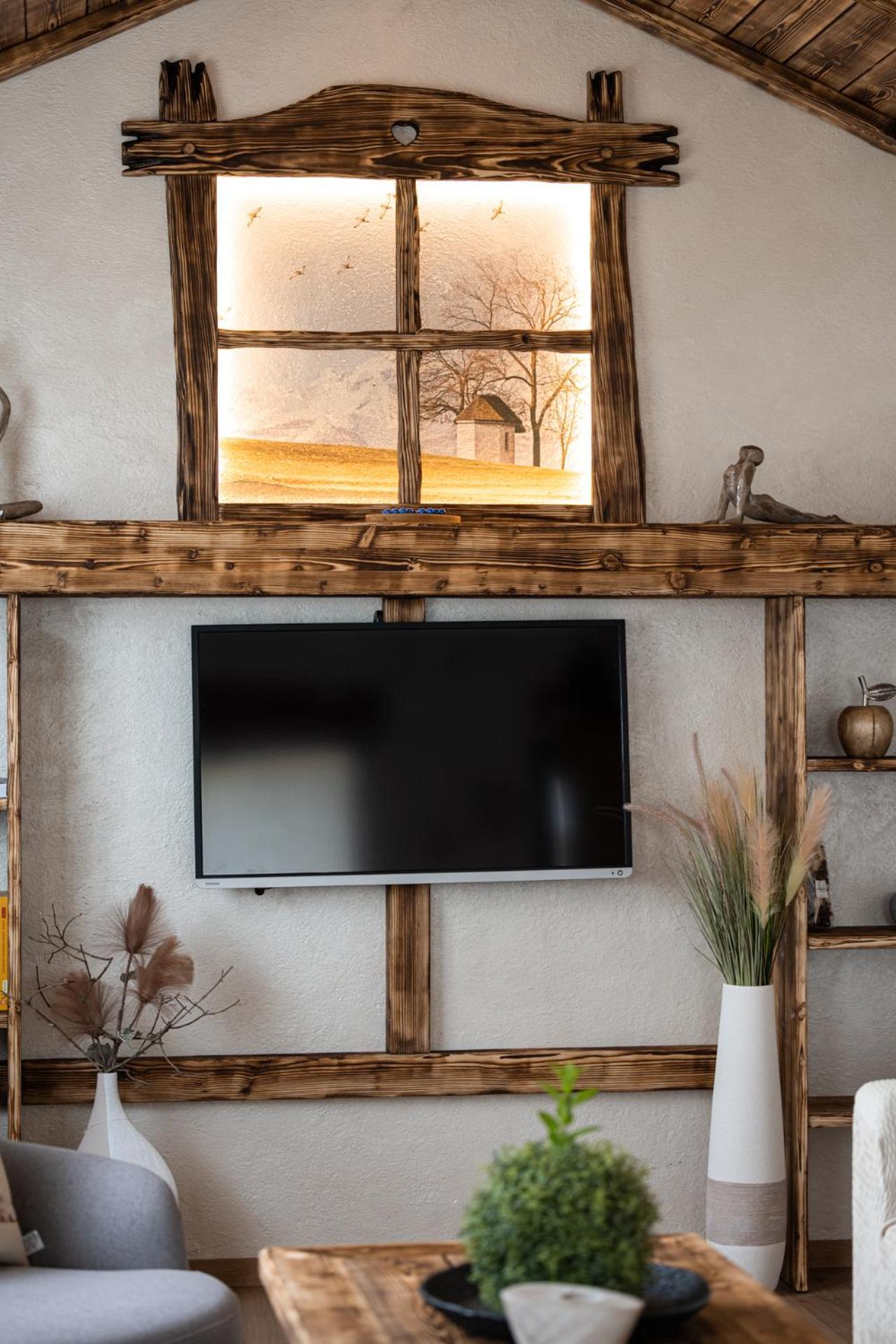 Bed and Breakfast Piccolo Orso Bruno Cavareno Exterior foto